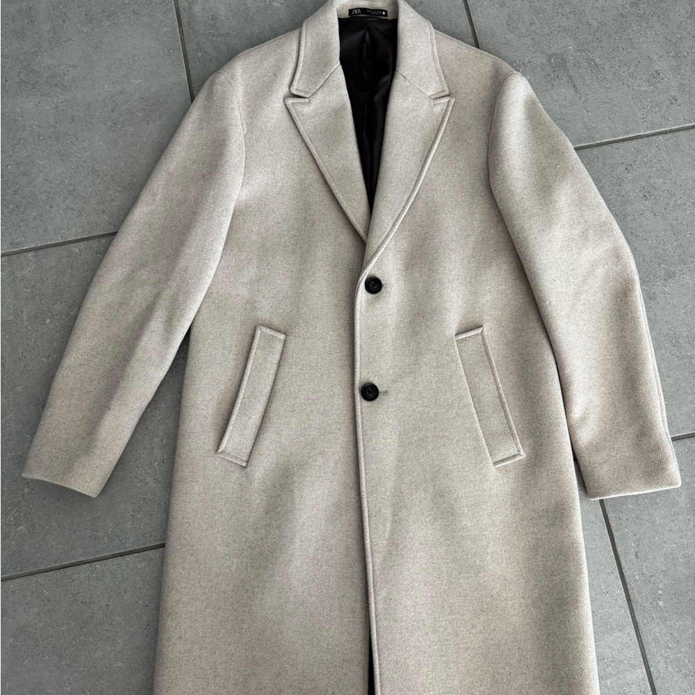 Zara Men's Classic Beige Overcoat